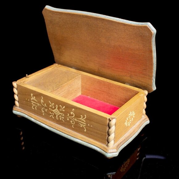 Vintage Reuge Swiss Musical Jewelry Box With Anri Hand-Painted Floral Design - Picture 5 of 11